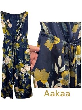 Aakaa Navy/Yellow Tropical Print Strapless Capri Jumpsuit Romper (S)